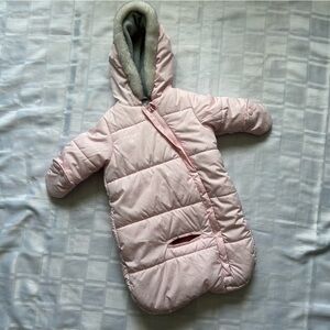3 for $20 🐣 Carter’s Pink Winter Carseat Bunting Bag Size 0-6 months